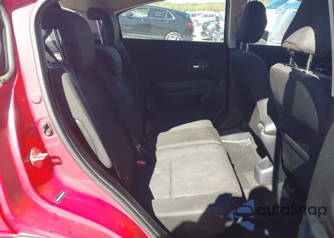 2016 Honda Hr-V Lx z USA, uszkodzony, nr VIN 3CZRU5H36GM709704